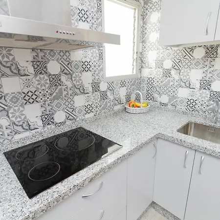 Apartment Modish 3 Bedroom In By La Recepcion