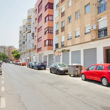 Modish 3 Bedroom In By La Recepcion *